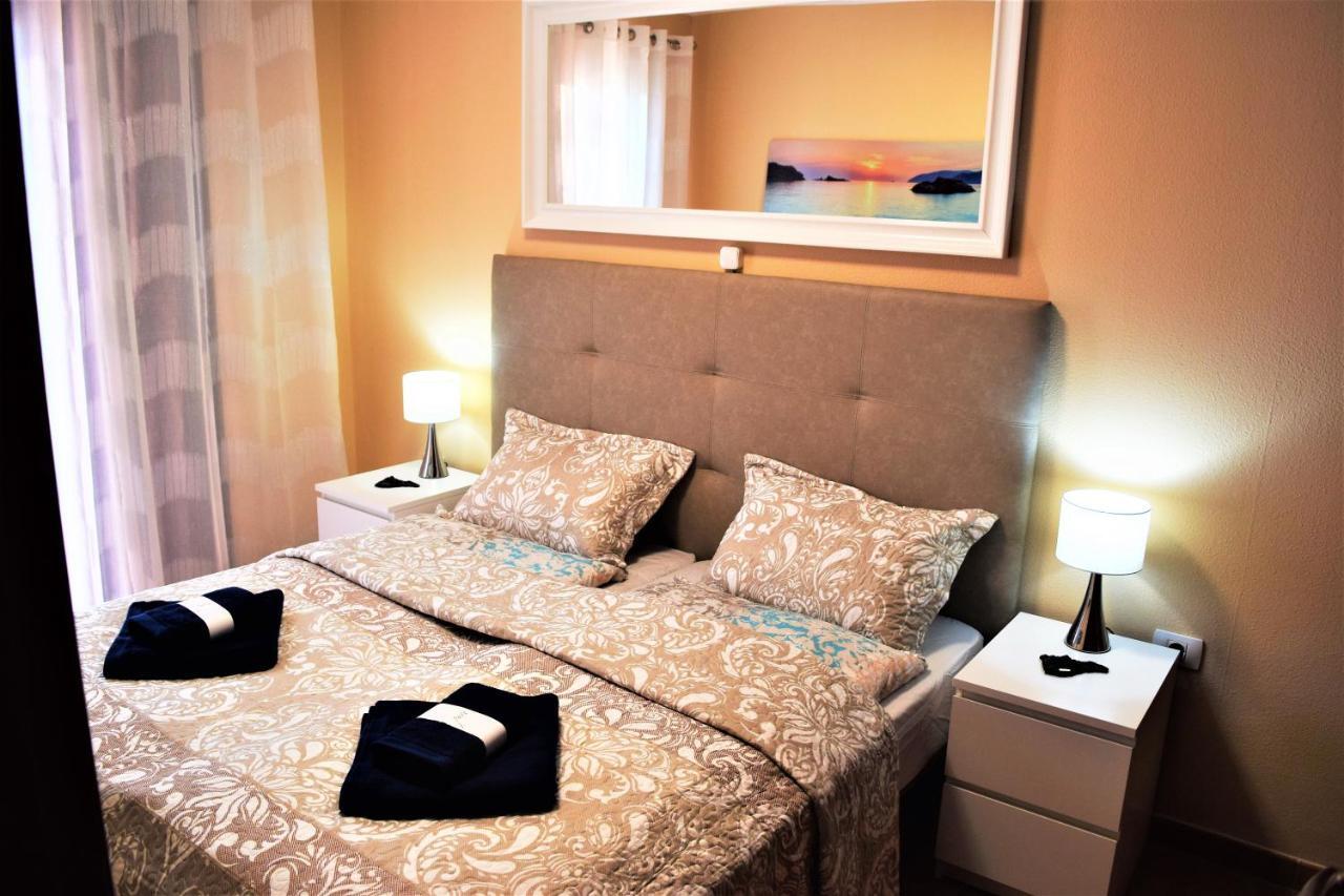 Victoria Family Apartman Tenerife Costa del Silencio Eksteriør billede