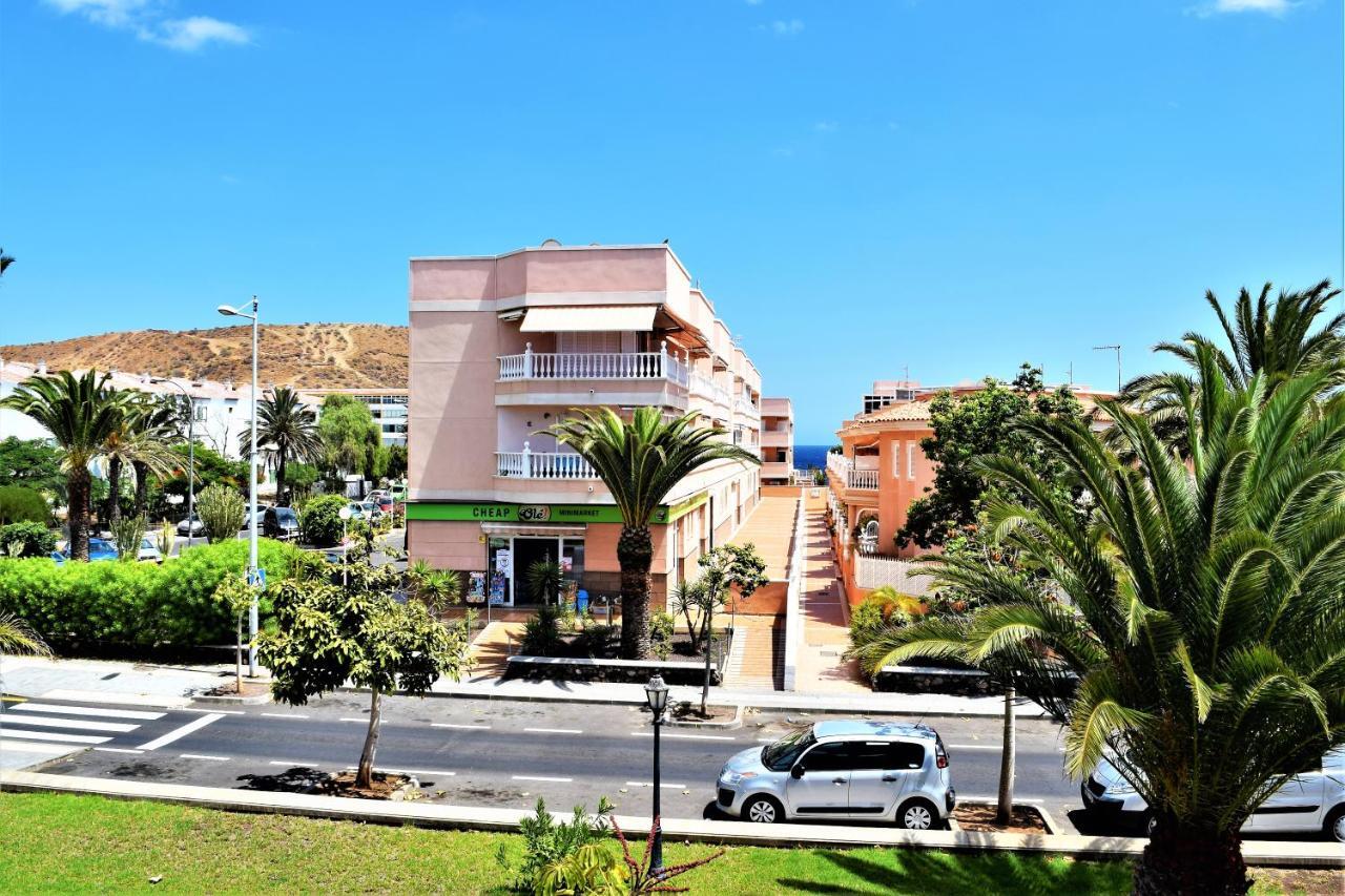 Victoria Family Apartman Tenerife Costa del Silencio Eksteriør billede