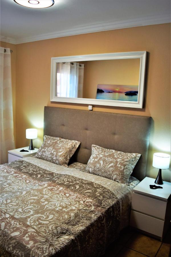 Victoria Family Apartman Tenerife Costa del Silencio Eksteriør billede