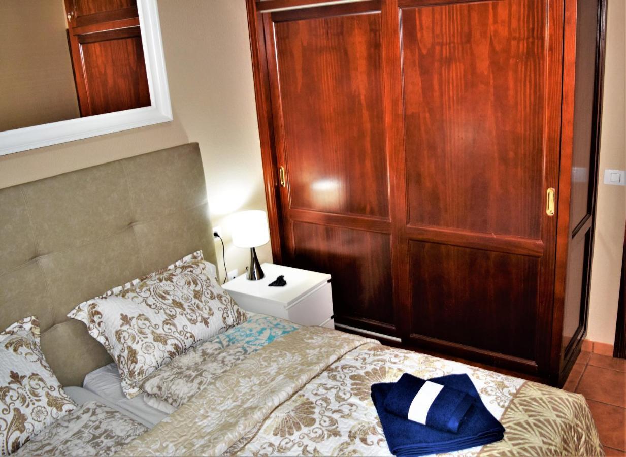 Victoria Family Apartman Tenerife Costa del Silencio Eksteriør billede