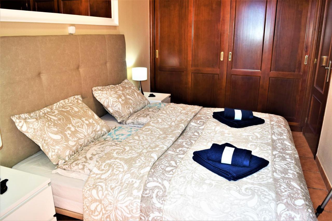 Victoria Family Apartman Tenerife Costa del Silencio Eksteriør billede