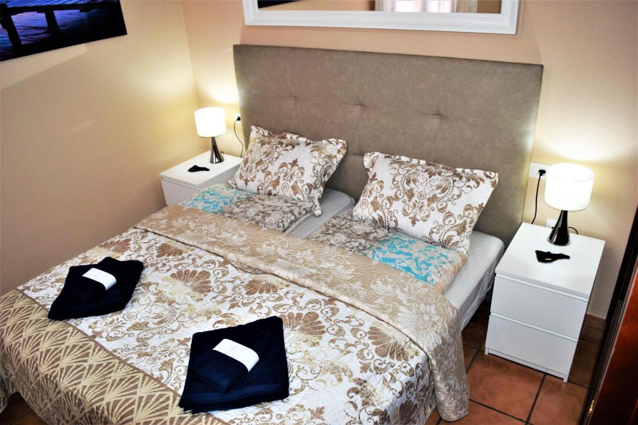 Victoria Family Apartman Tenerife Costa del Silencio Eksteriør billede