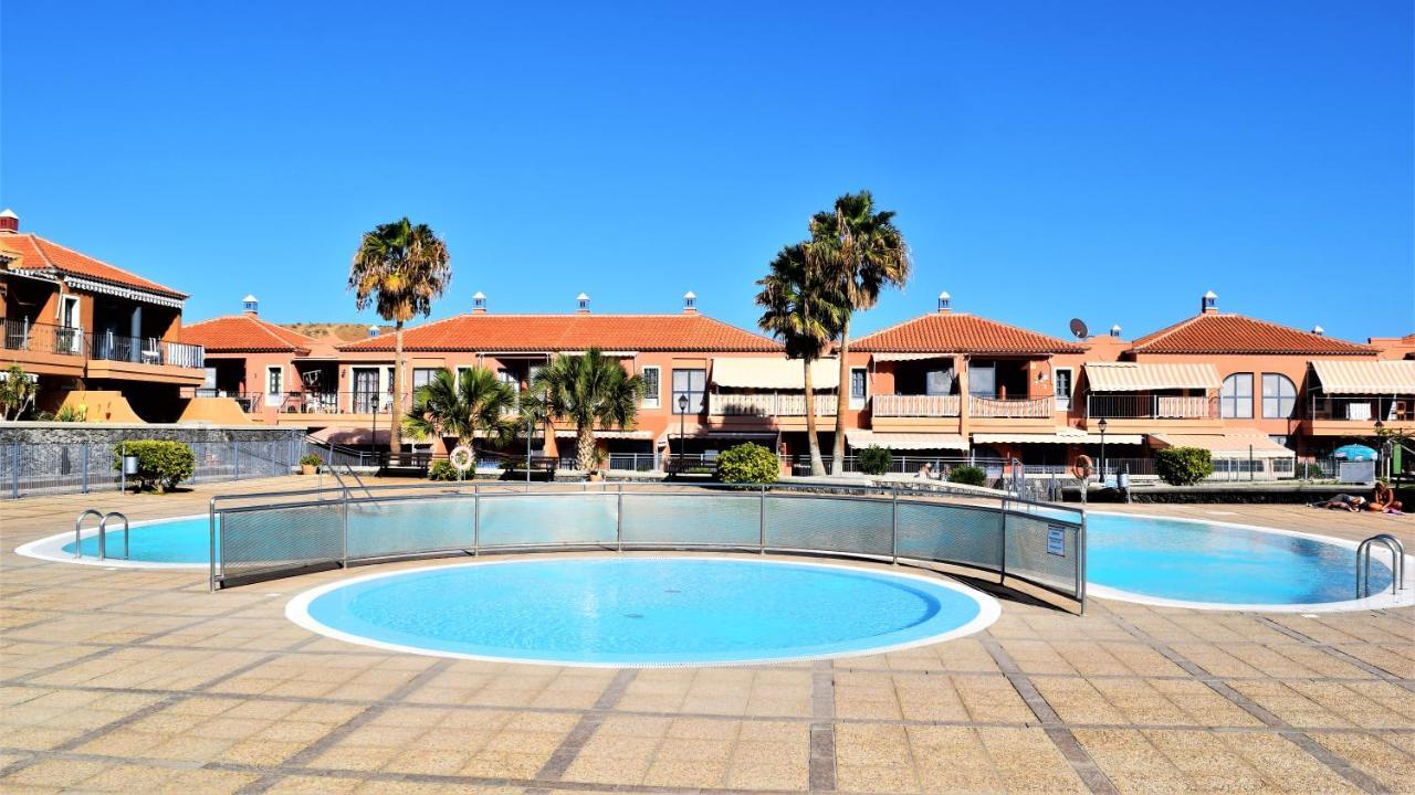 Victoria Family Apartman Tenerife Costa del Silencio Eksteriør billede